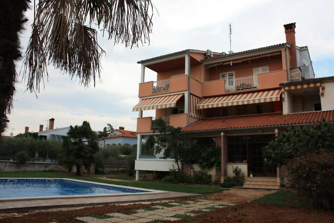 Aura Residence Rovinj Apartment