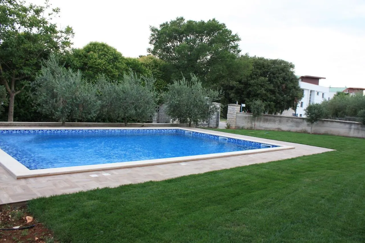 Aura Residence Rovinj 0*,